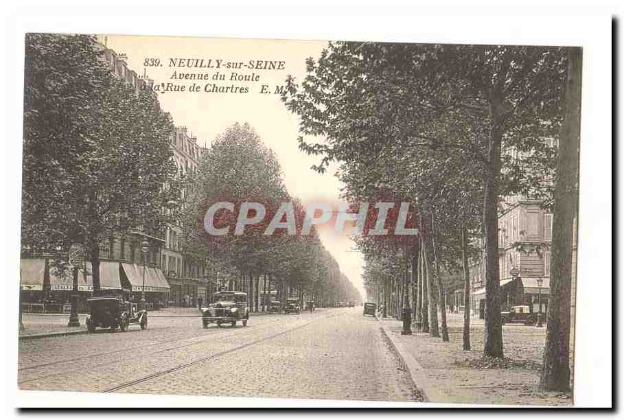Neuilly sur SEine CPA Avenue du Roule a la rue de Chartres (voitures)
