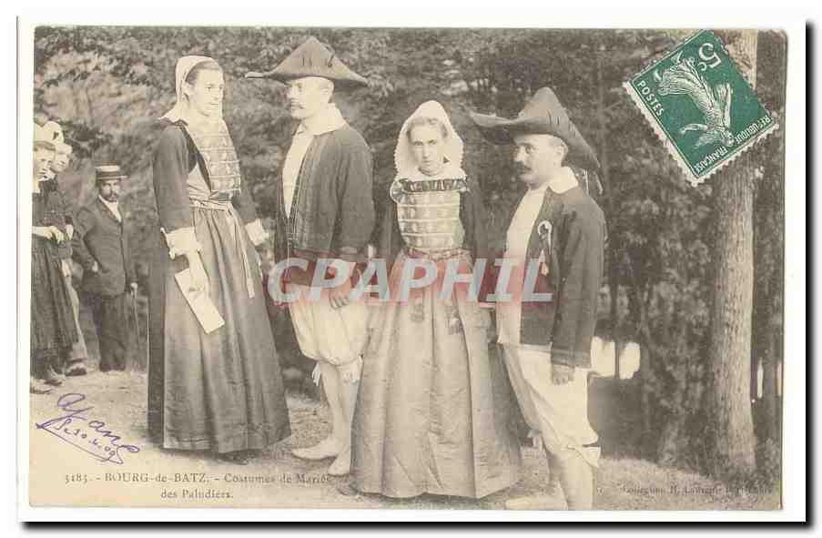 Bourg de Batz CPA Costumes de maries des paludiers TOP de la region Bretagne