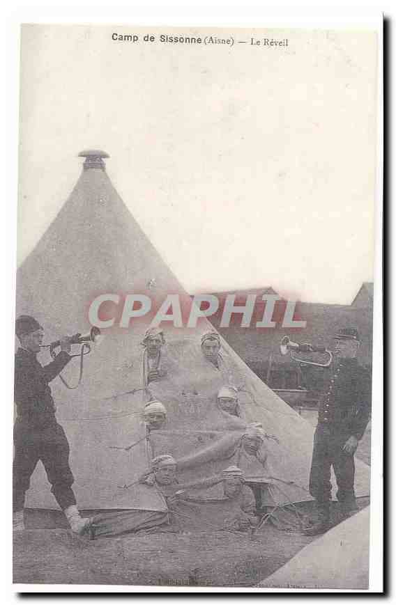 Camp de Sissonne (Aisne) — Le Réveil