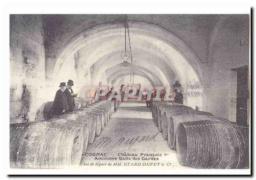 REPRODUCTION Cognac CPA Chateau Francois 1er Ancienne salle des Gardes