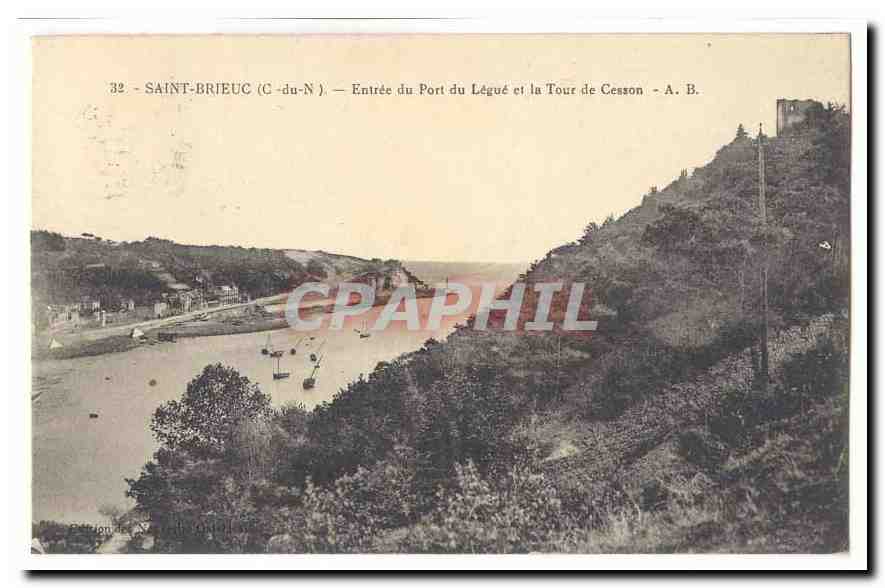 Saint Brieuc CPA Entree du port du Legue et la Tour de CEsson