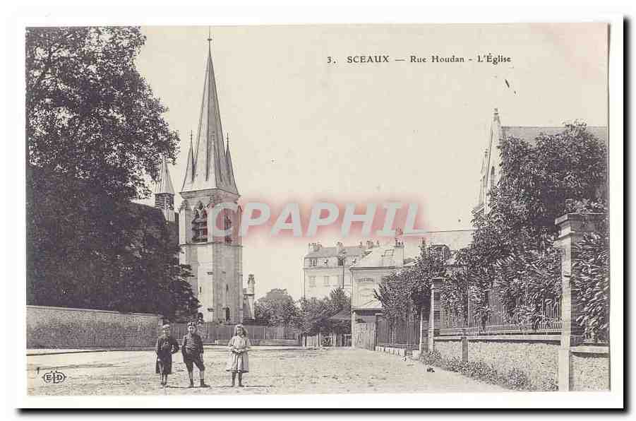 Sceaux CPA Rue Houdan L'eglise (animee) (au fond Societe Generale)