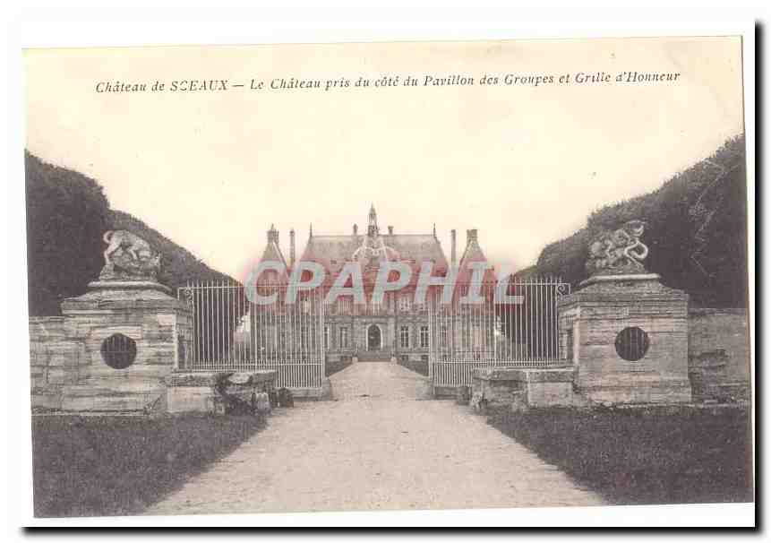 Sceaux CPA Le chateau pris du cote du pavillon des groupes et grille d'honneur