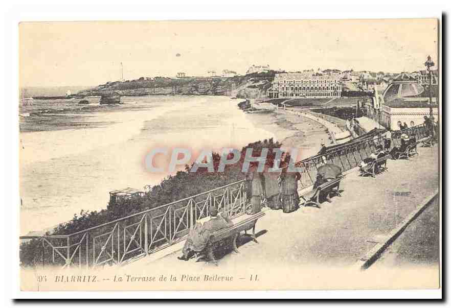 Biarritz CPA La terrasse de la place Bellevue