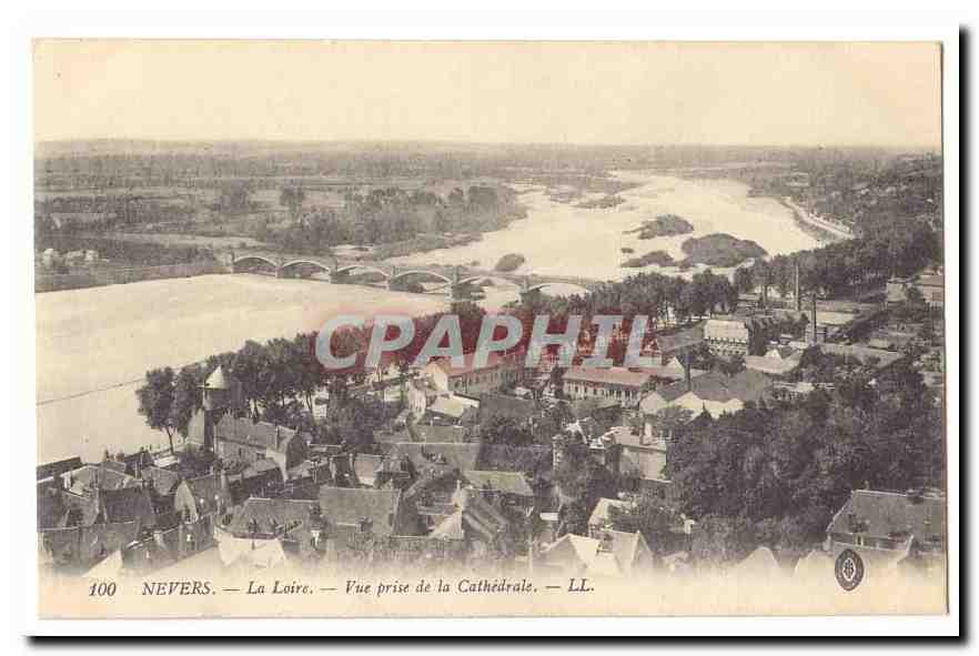 Nevers CPA La Loire Vue prise de la cathedrale