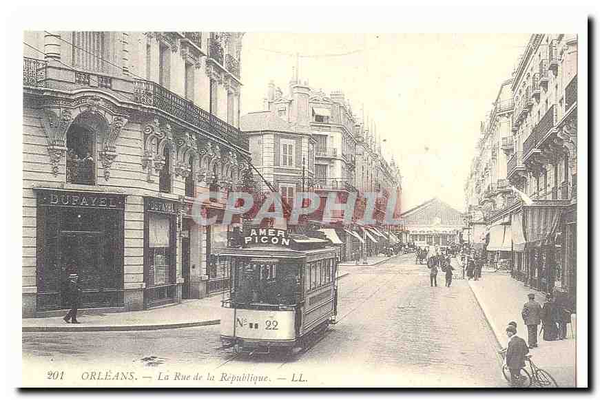 Orleans CPA La rue de la republique (tramway) (reproduction)