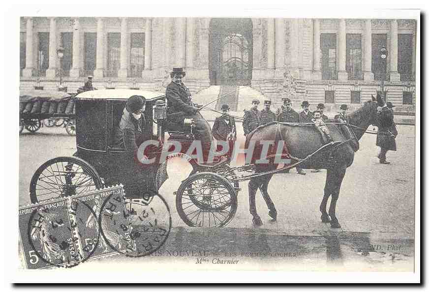 Paris Nouveau CPA Les femmes coher Mme Charnier (reproduction)