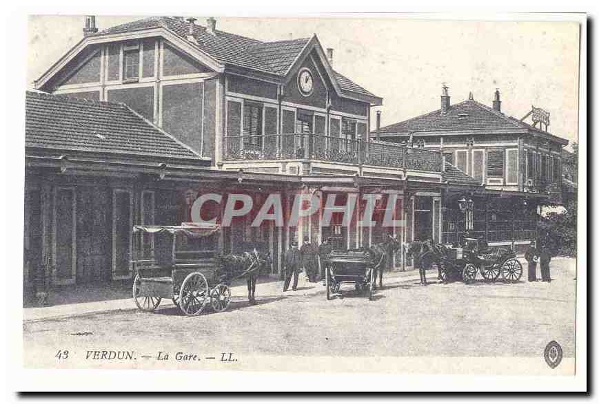 Verdun CPA La gare (reproduction)