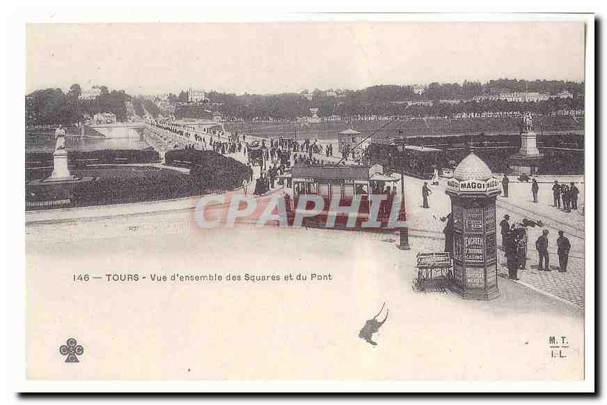 Tours CPA Vue d'ensemble des squares et du pont (reproduction)