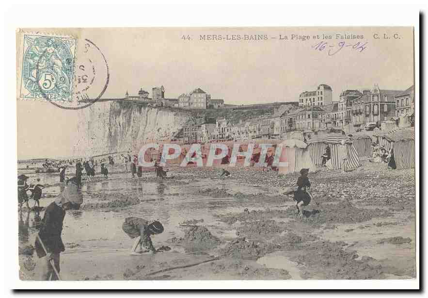 Mers les Bains CPA La plage et les falaises (animee)