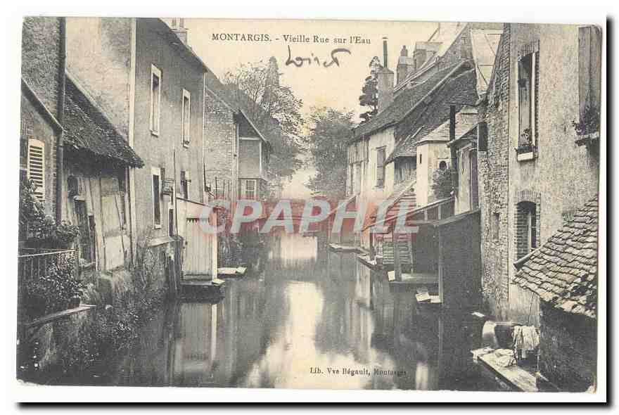 Montargis CPA Vieille rue dur l'eau