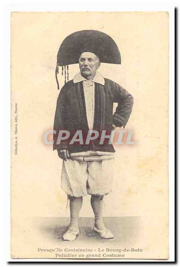 CPA Presqu'ile Croisicaise Le Bourg de Batz Paludier en grand costume