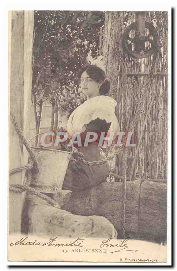Arles CPA Arlesienne (carte precurseur)