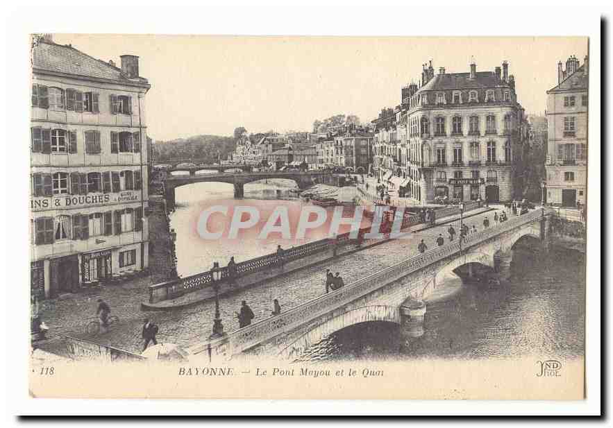 Bayonne CPA Le pont Mayou et le quai