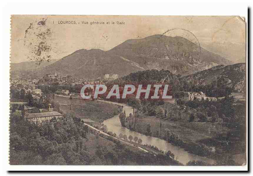Lourdes CPA Vue generale et le Gave