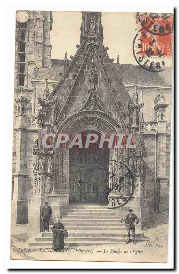 Landivisiau CPA Le porche de l'eglise