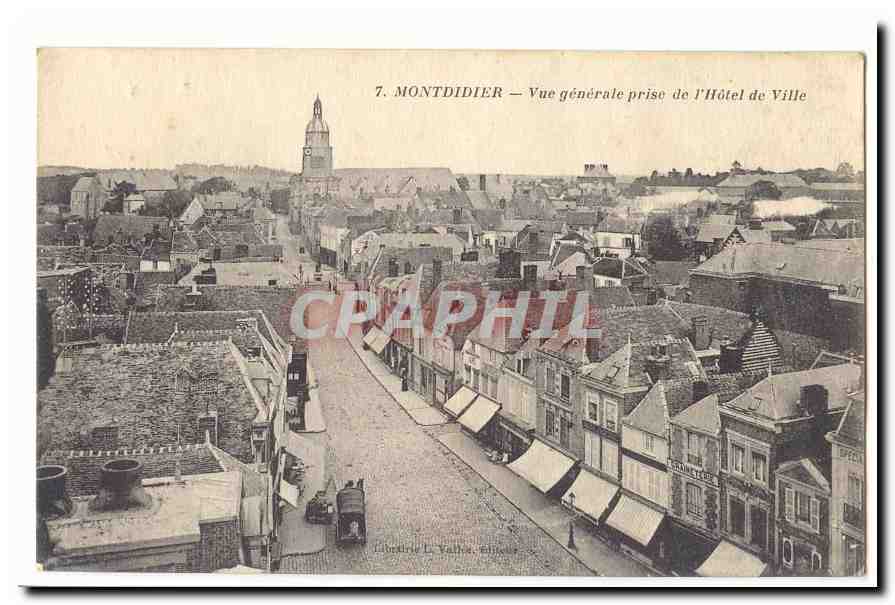 Montdidier CPA Vue generale prise de l'hotel de ville