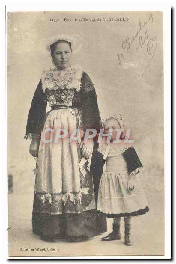 CPA Femme et enfant de Chateaulin
