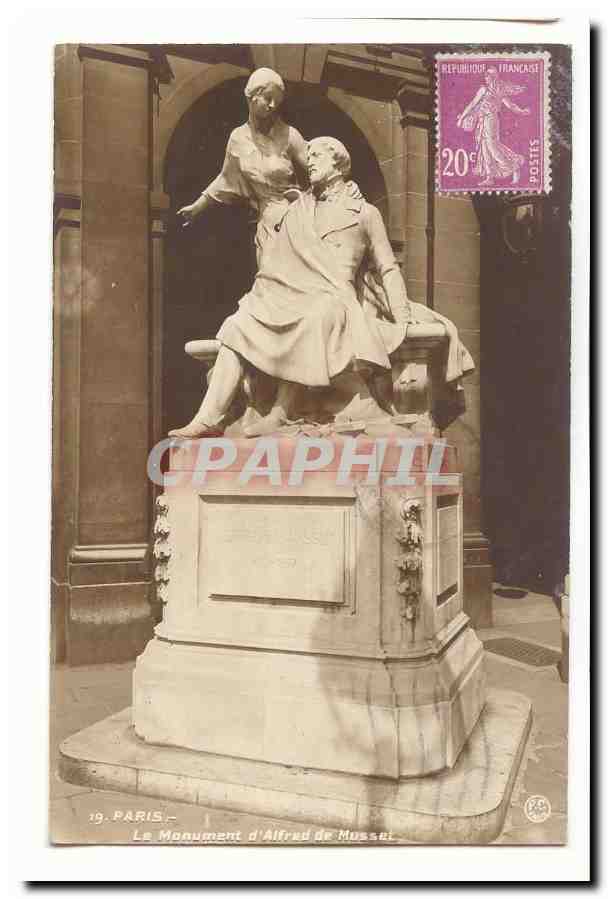 Paris CPA Le monument d'Alfred de Musset