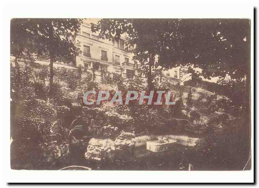 Jardin du Luxembourg — vue du bassin et du bâtiment — éditeur non identifié