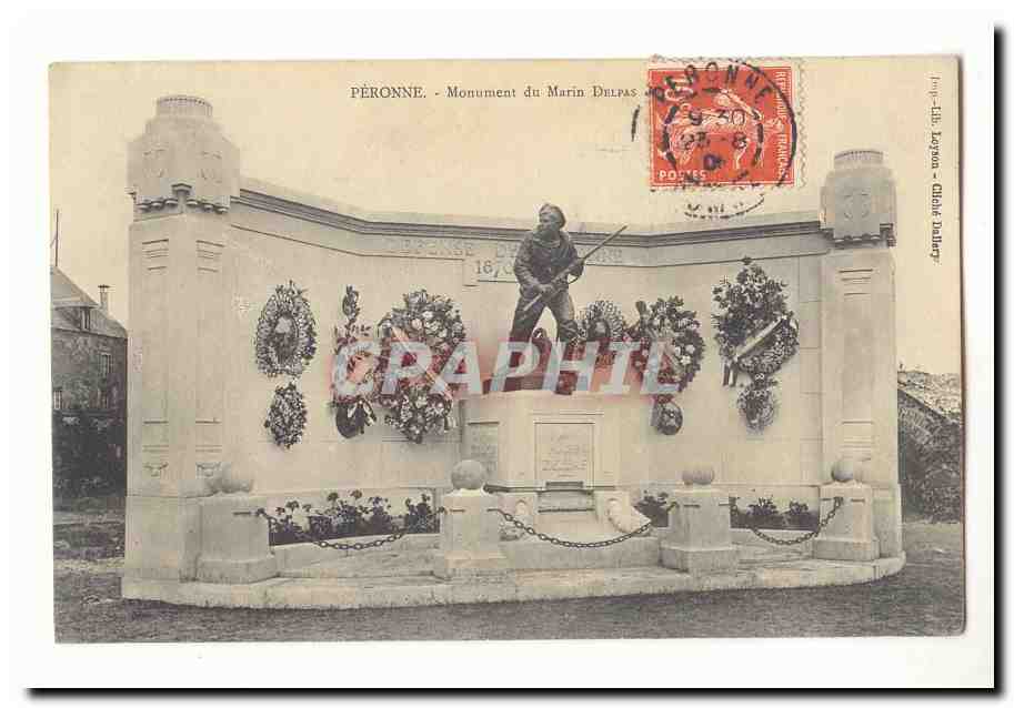 Peronne CPA Monument aux morts Delpas