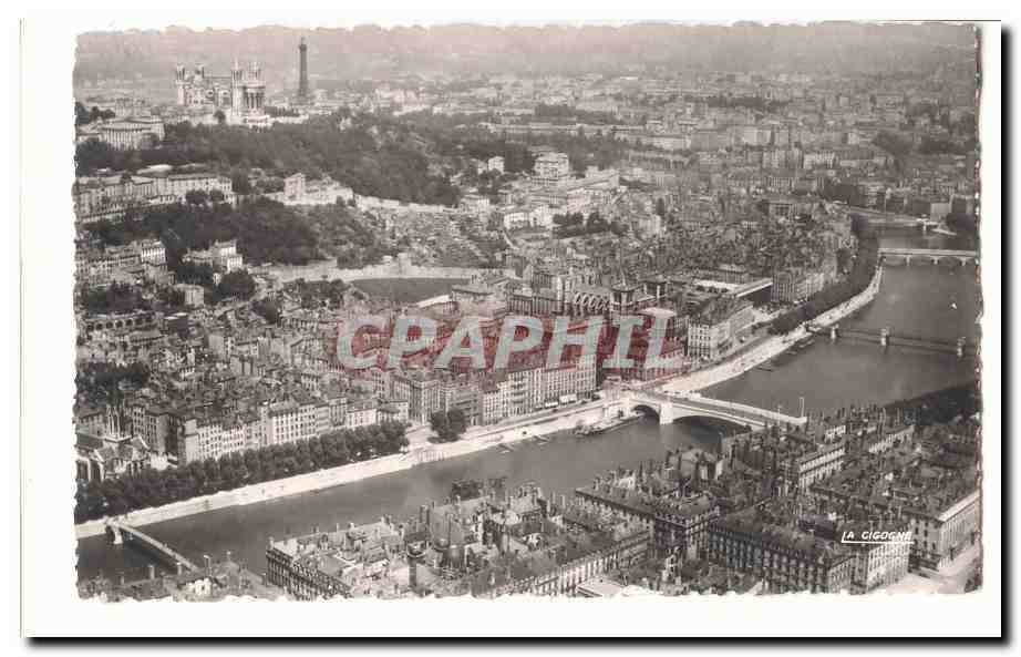 Vue aérienne de Bordeaux — La Cigogne — éditeur La Cigogne