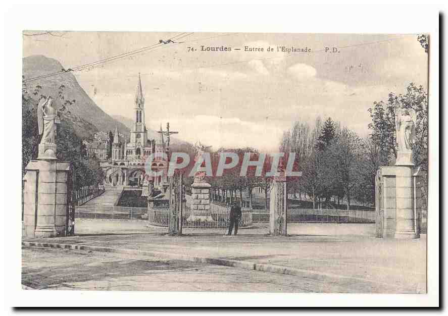 Lourdes — Entrée de l'Esplanade — P.D.