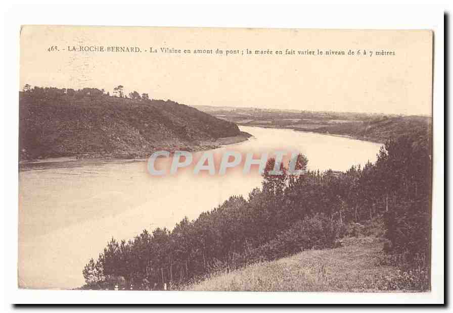 La roche Bernard CPA La Vilaine en amont du pont la maree en fait varier le niveau de 6 a 7 metres