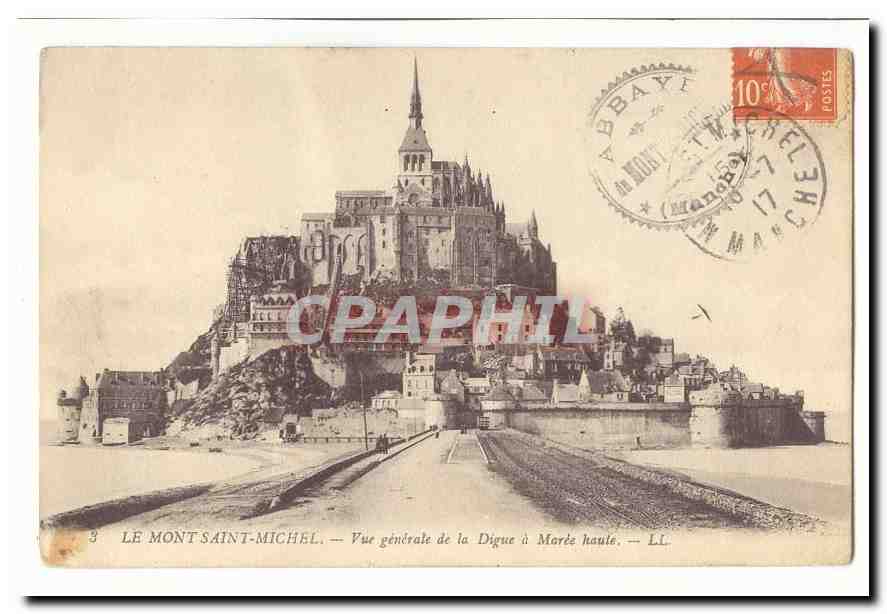Le Mont Saint Michel CPA Vue generale de la digue a maree haute