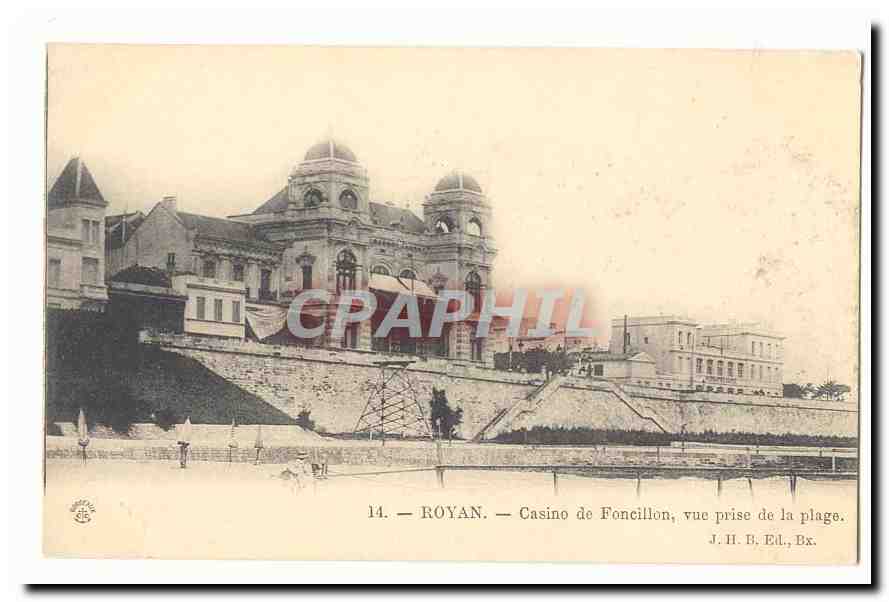 Royan CPA Casino de Foncillon vue prise de la plage