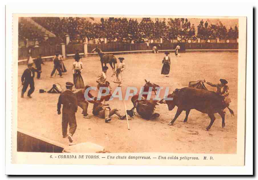 Corrida de Toros CPA Une chute dangereuse Una caida peligrosa