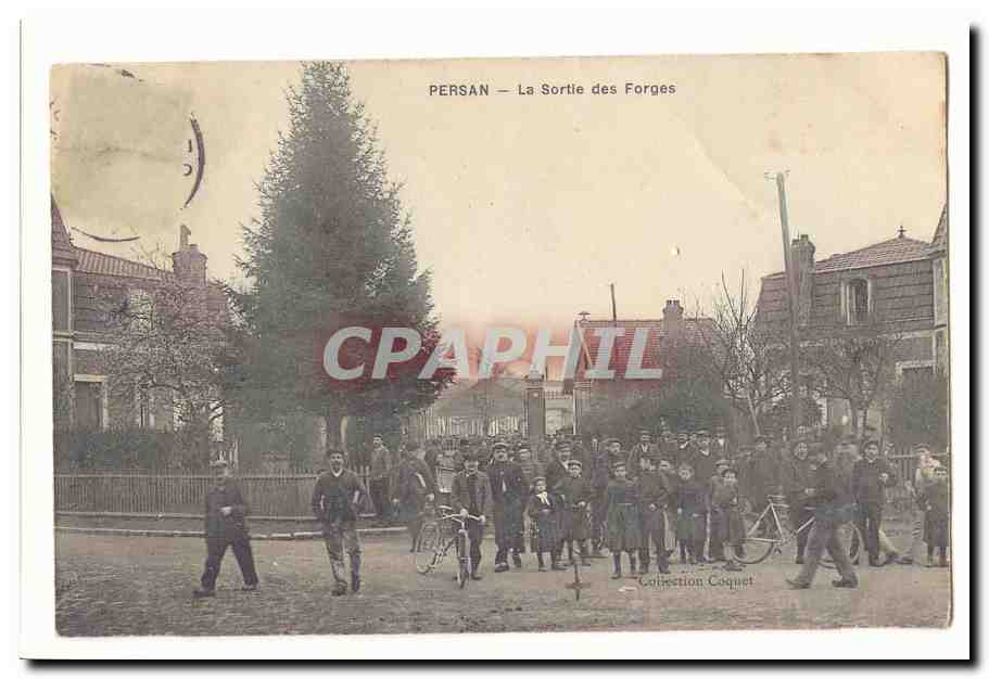 Persan CPA La sortie des forges (usine) TOP