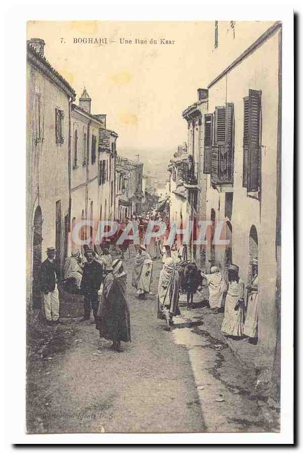 Algerie Boghari CPA Une rue du Ksar (tres animee) (ane donkey)