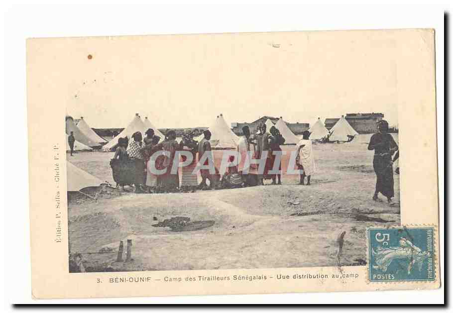 Algerie Beni Ounif CPA Camp des tirailleurs senegalais Une distribution au camp (senegal)