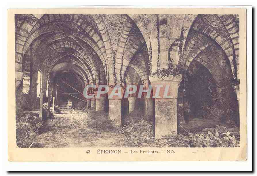 ÉPERNON — Les Pressoirs — ND.