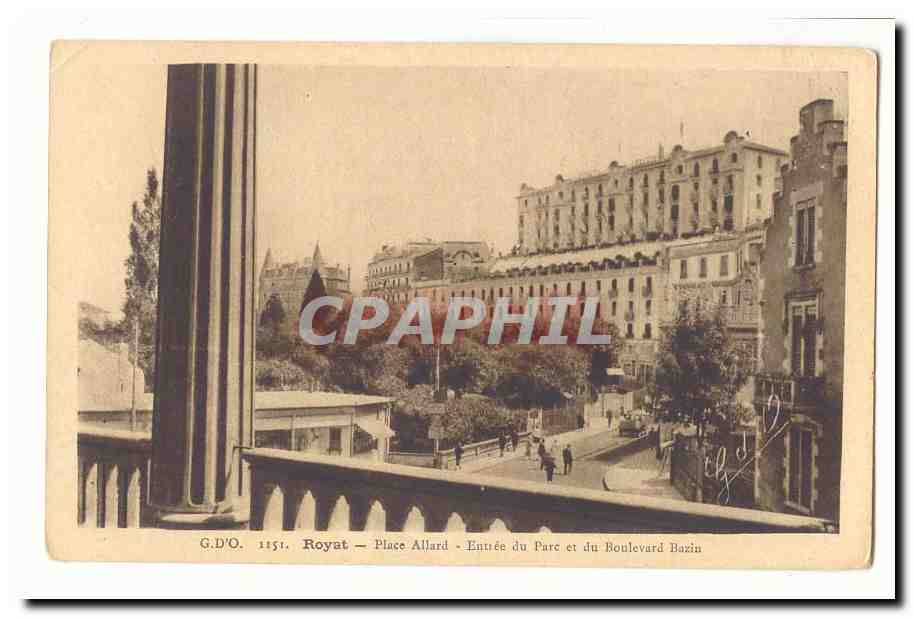 Royat CPA place Allard Entree du parc et du boulevard Bazin