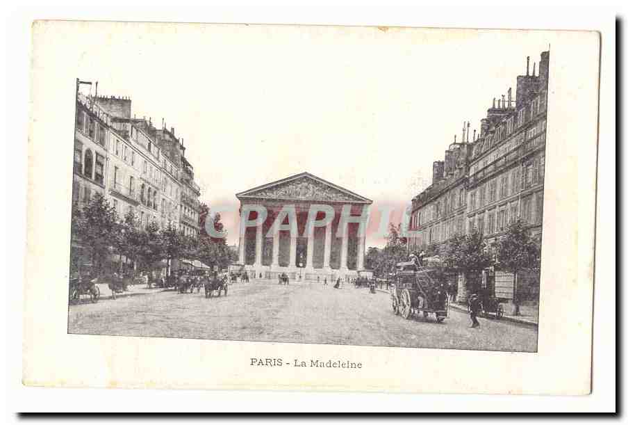 Paris (8eme) CPA La Madeleine (bus animee)
