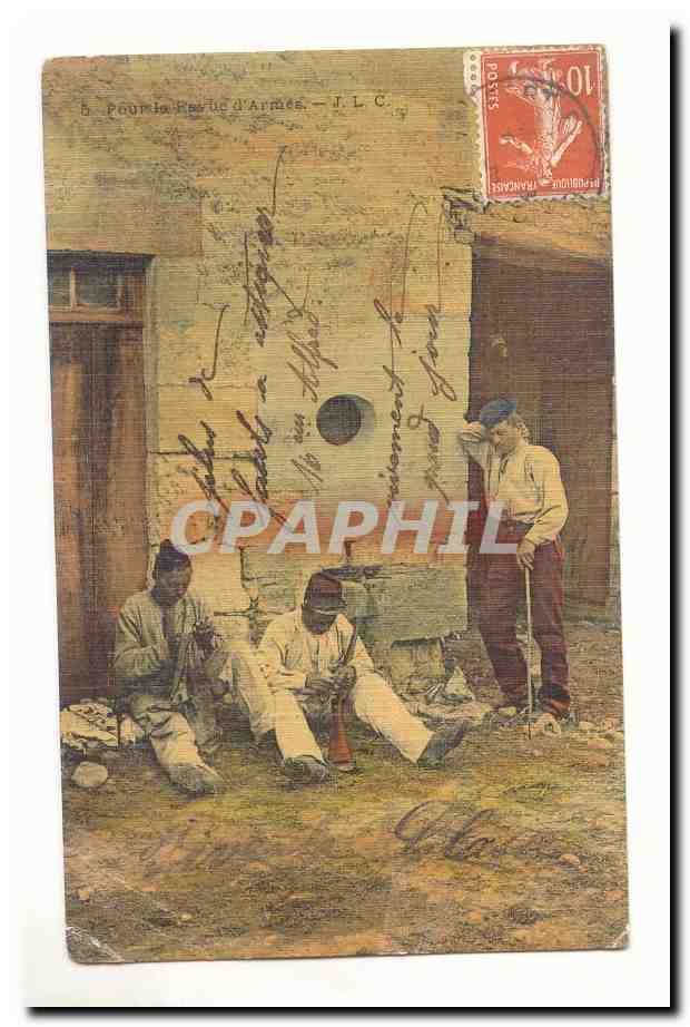 Soldats en pause — S. Pourma, rue d'Armées — J. L. C.