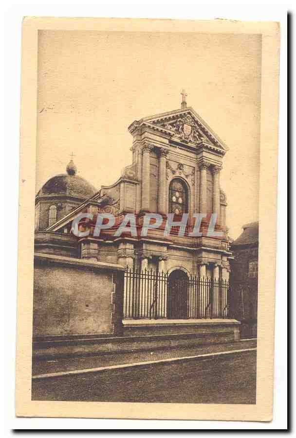 Lisieux CPA La chapelle des Carmelites de Lisieux La facade