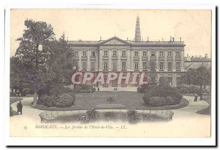 Bordeaux — Les Jardins de l'Hôtel-de-Ville — LL.