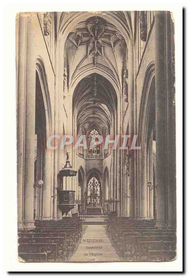 Mezieres CPA Interieur de l'eglise