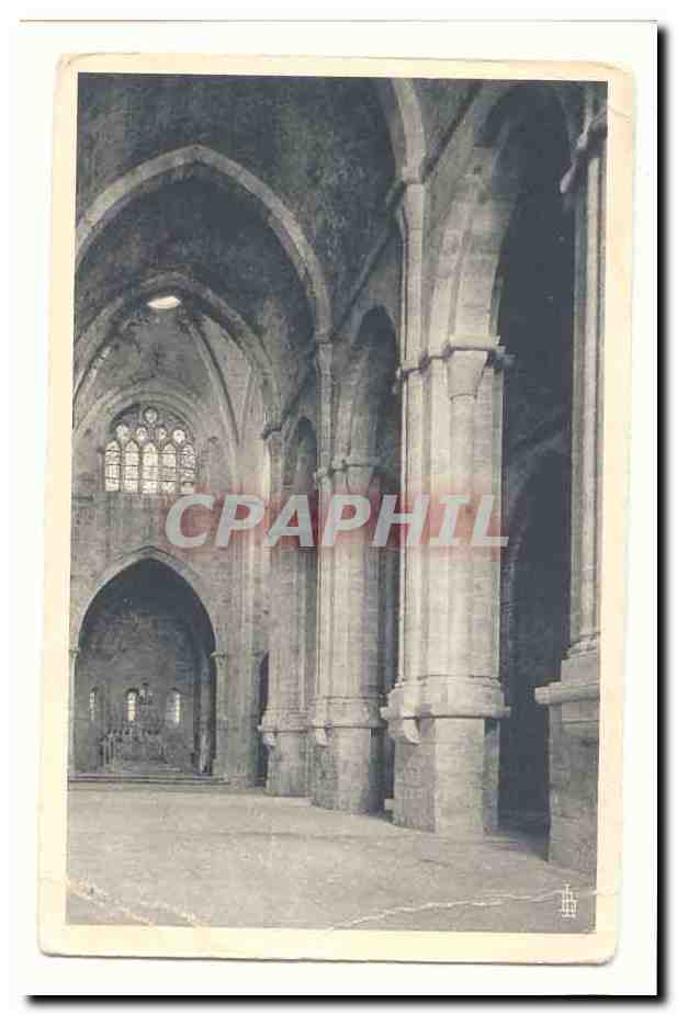 Abbaye de Fontfroide CPA Le cloitre Vue interieure cote autel avec partie des chapelles laterales