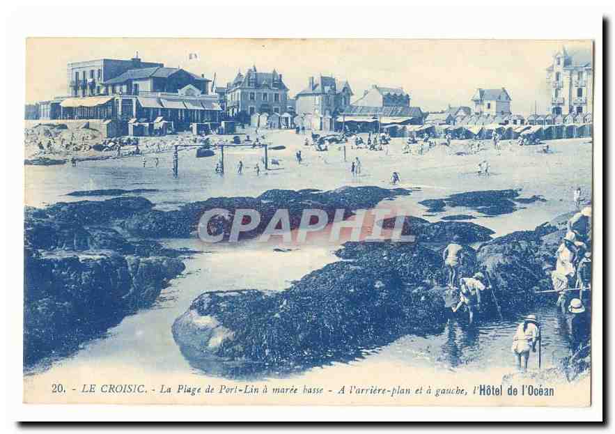 Le Croisic - La Plage de Port-Lin à marée basse - À l'arrière-plan et à gauche, l'Hôtel de l'Océan