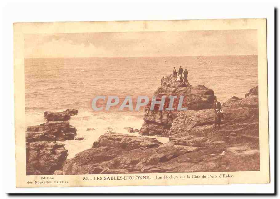 Les Sables d'Olonne CPA Les rochers sur la cote du puits d'enfer