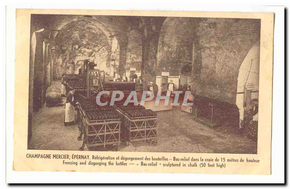 Champagne Mercier Epernay CPA Refrigeration et degorgement ds bouteilles Bas relief dans la craie de 15 metres