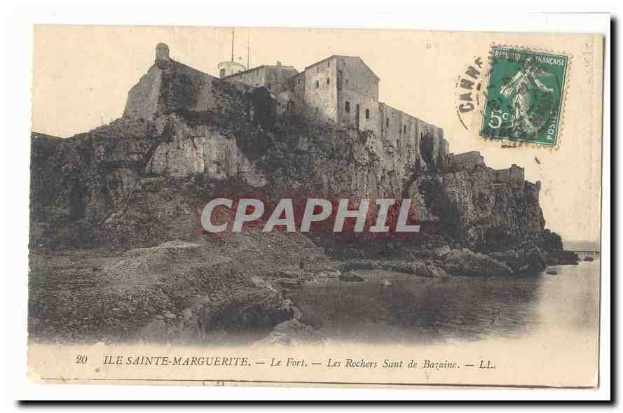 Ile Sainte Marguerite CPA Le fort Les rochers Saut de Bazaine
