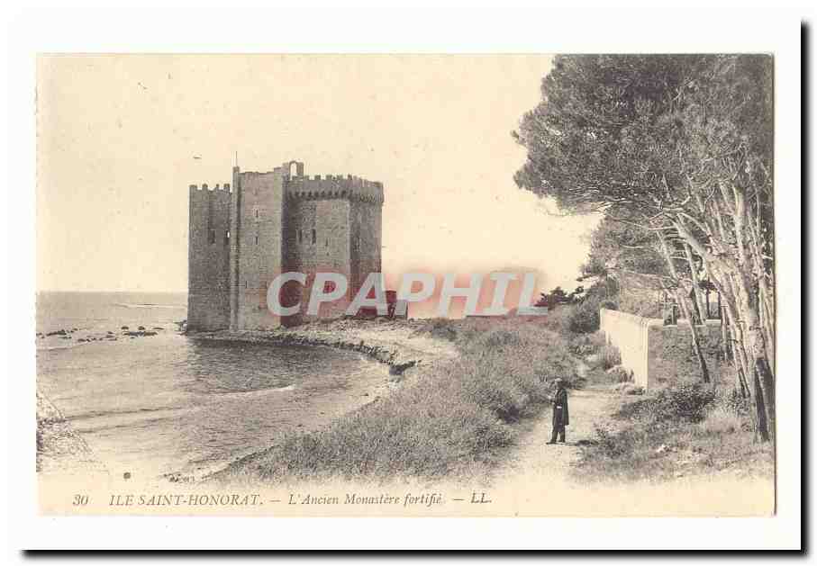 Ile Saint Honorat CPA L'ancien monastere fortifie