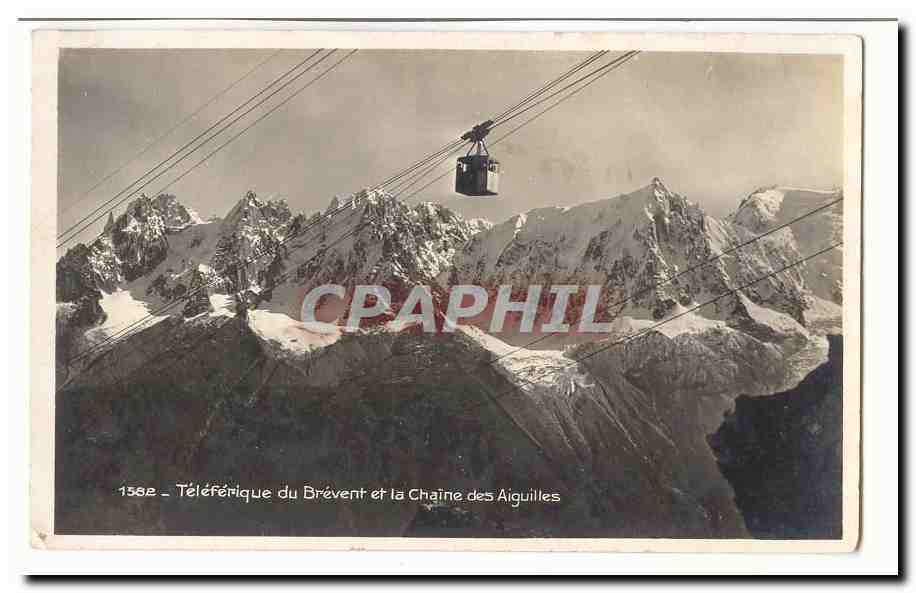 Téléphérique du Brévent et la Chaîne des Aiguilles — 1582