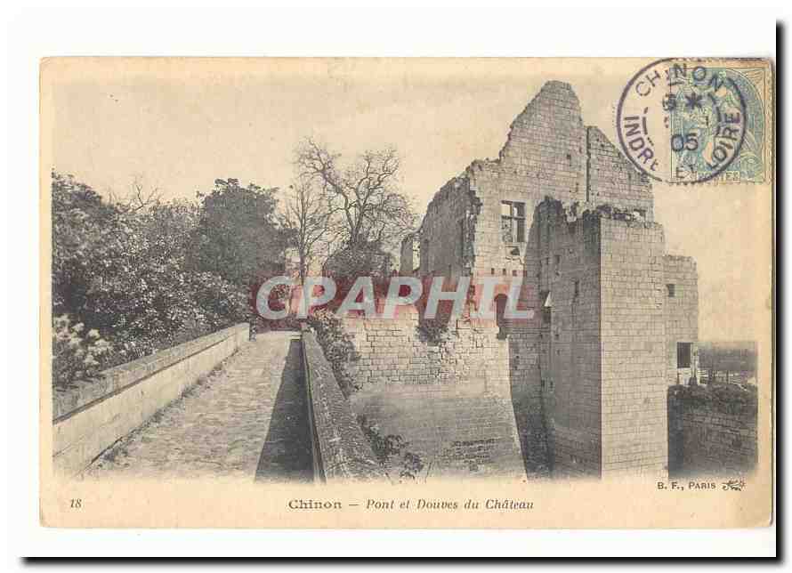 Chinon CPA Pont et douves du chateau