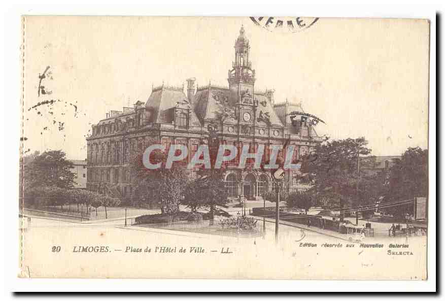 Limoges CPA Place de l'hotel de ville